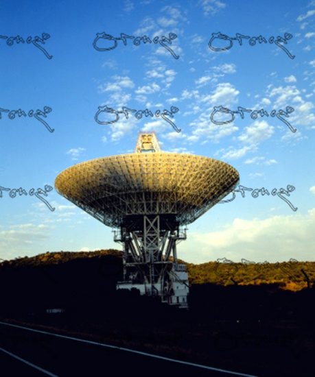 Antena De La Base Aeroespacial